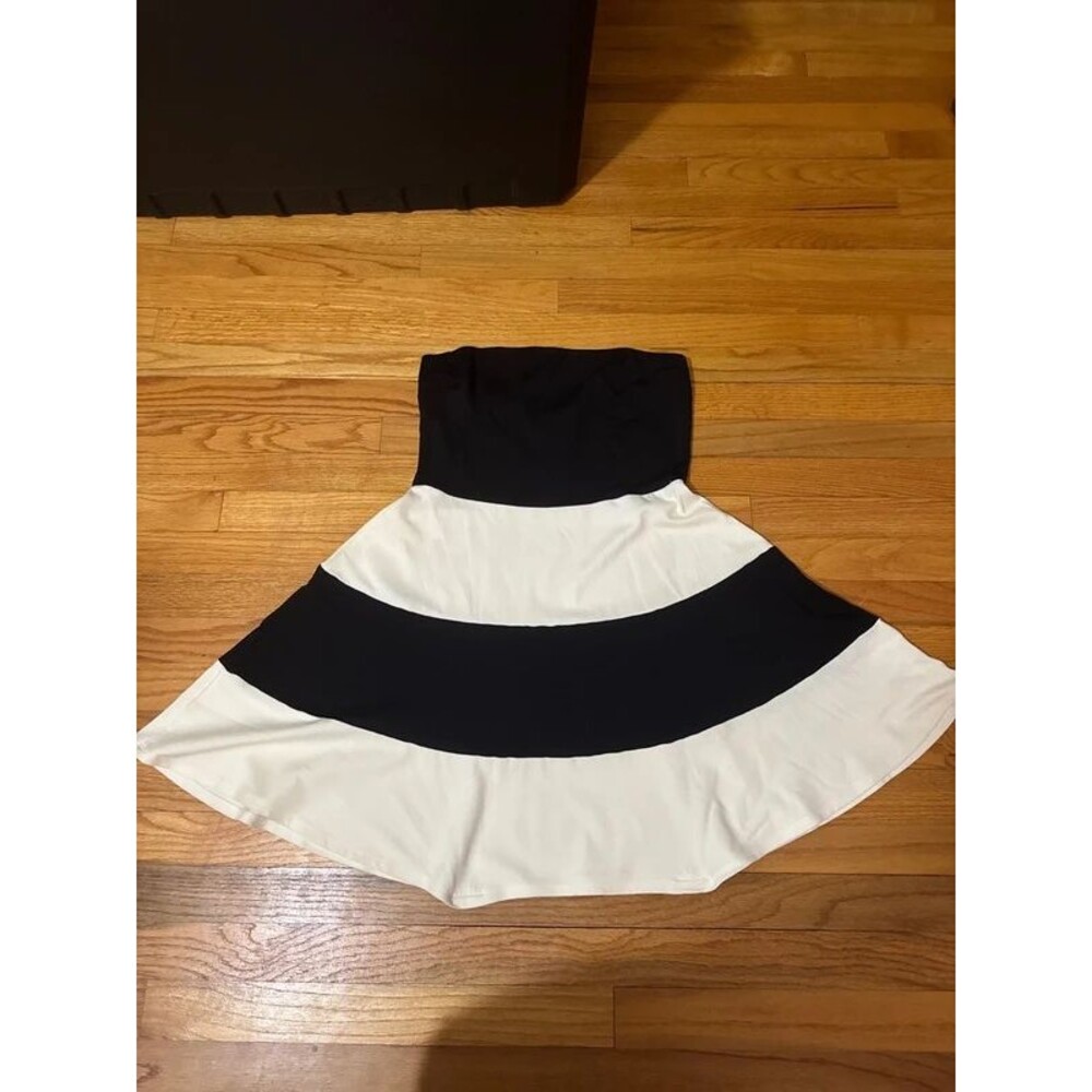 black and white strapless mini dress